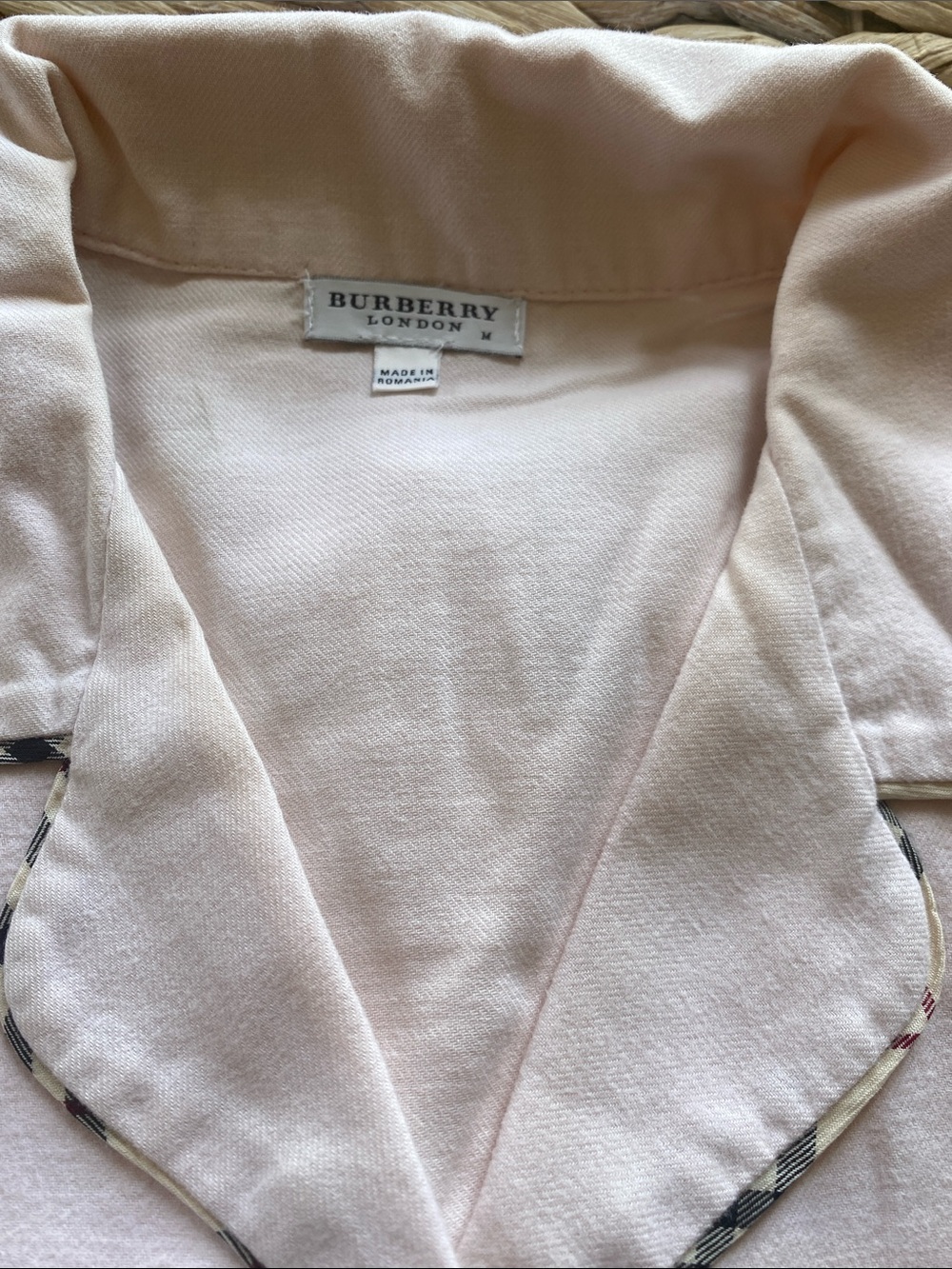 Burberry Pale Pink Button-Front Pajama Top with Signature Check Trim - Picture 6 of 8